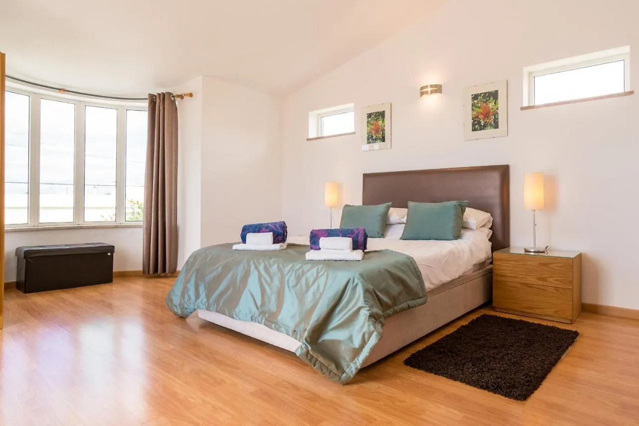Casa Laranja Three Bedroom Villa Loule