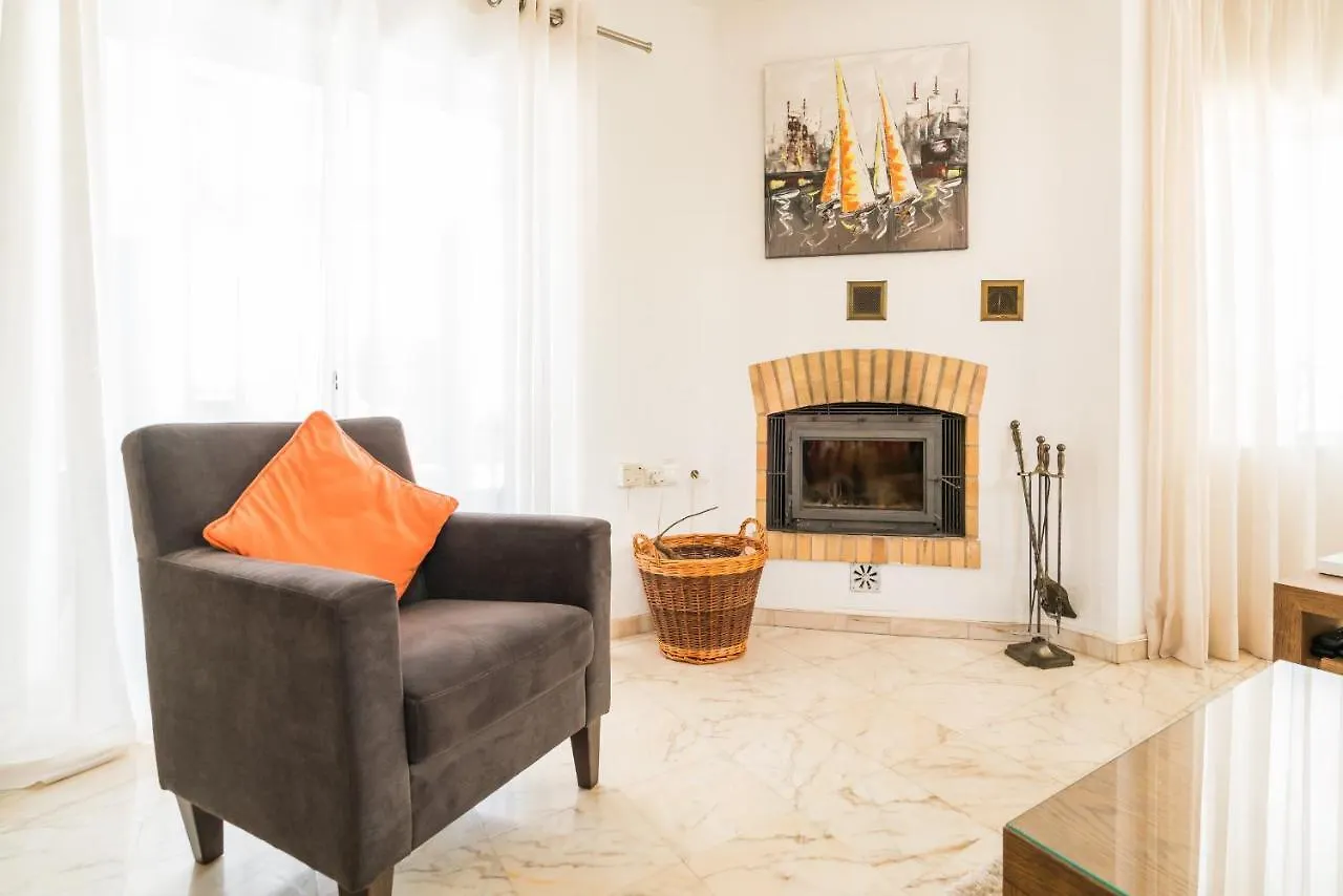Casa Laranja Three Bedroom Villa Loule